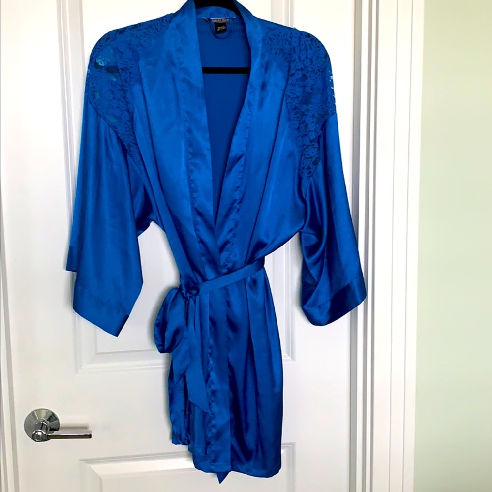 Victoria’s Secret | Beautiful Blue Silky Robe